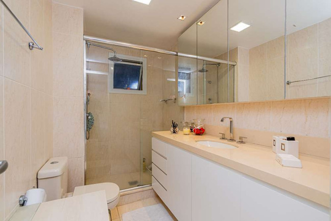 Imagem Apartamento com 3 Quartos à Venda, 141 m² em Jardim Europa - Porto Alegre Imagem Apartamento com 3 Quartos à Venda, 141 m² em Jardim Europa - Porto Alegre