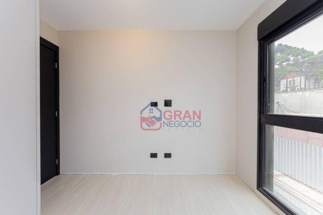 Imagem Sobrado com 3 Quartos à Venda, 220 m² em Santa Felicidade - Curitiba Imagem Sobrado com 3 Quartos à Venda, 220 m² em Santa Felicidade - Curitiba