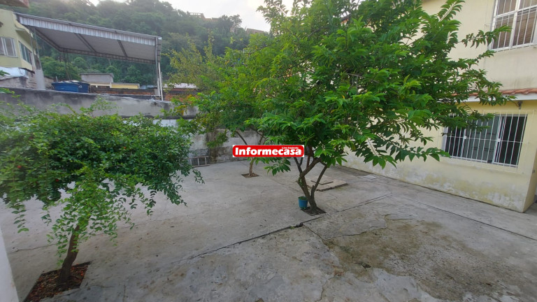 Casa com 4 Quartos à Venda, 120 m² em Austin - Nova Iguaçu