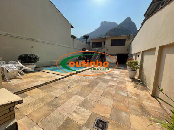 Imagem Casa com 4 Quartos à Venda, 400 m² em Barra Da Tijuca - Rio De Janeiro