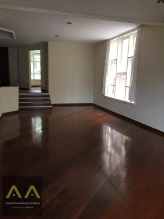 Imagem Casa com 4 Quartos à Venda, 480 m² em Alphaville - Santana De Parnaíba Imagem Casa com 4 Quartos à Venda, 480 m² em Alphaville - Santana De Parnaíba