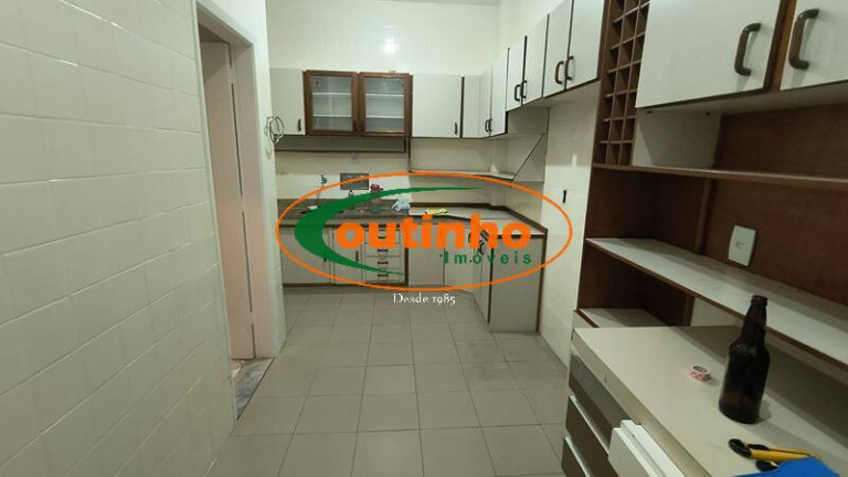 Imagem Apartamento com 2 Quartos à Venda, 70 m² em Tijuca - Rio De Janeiro Imagem Apartamento com 2 Quartos à Venda, 70 m² em Tijuca - Rio De Janeiro