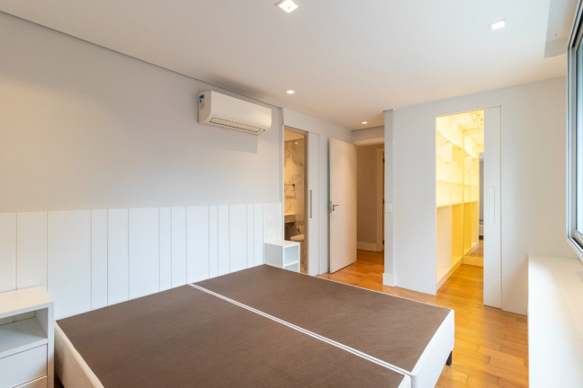 Imagem Apartamento com 3 Quartos à Venda, 142 m² em Jardim Paulista - São Paulo