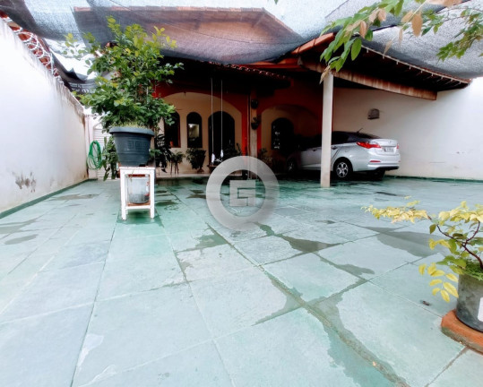 Imagem Casa com 3 Quartos à Venda, 360 m² em Sagrada Família - Montes Claros Imagem Casa com 3 Quartos à Venda, 360 m² em Sagrada Família - Montes Claros