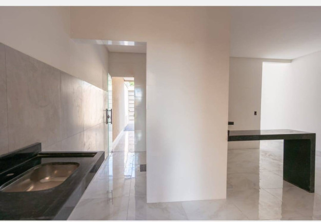 Imagem Casa com 3 Quartos à Venda, 180 m² em Alvorada Oeste - Aparecida De Goiânia