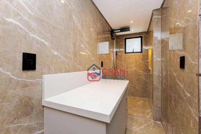 Imagem Casa com 3 Quartos para Alugar, 172 m² em Santa Felicidade - Curitiba Imagem Casa com 3 Quartos para Alugar, 172 m² em Santa Felicidade - Curitiba