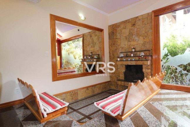 Imagem Casa com 5 Quartos à Venda, 600 m² em Parque Do Imbui - Teresópolis Imagem Casa com 5 Quartos à Venda, 600 m² em Parque Do Imbui - Teresópolis