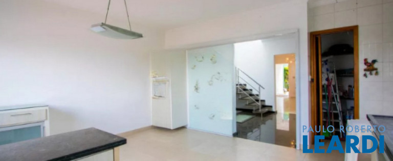 Imagem Sobrado com 4 Quartos à Venda, 350 m² em Bela Vista - Santo André Imagem Sobrado com 4 Quartos à Venda, 350 m² em Bela Vista - Santo André