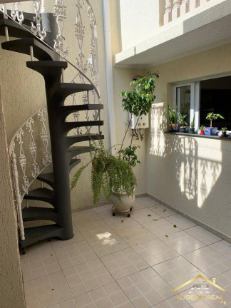 Imagem Sobrado com 3 Quartos à Venda, 303 m² em Cidade Das Flores - Osasco Imagem Sobrado com 3 Quartos à Venda, 303 m² em Cidade Das Flores - Osasco