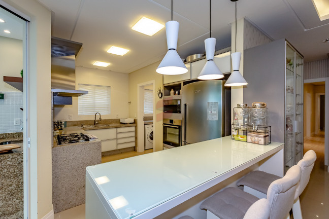 Imagem Apartamento com 3 Quartos à Venda, 131 m² em Meia Praia - Itapema