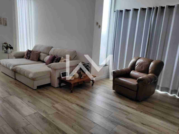 Imagem Casa com 3 Quartos à Venda, 167 m² em Vale Dos Cristais - Taubaté Imagem Casa com 3 Quartos à Venda, 167 m² em Vale Dos Cristais - Taubaté