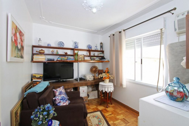 Imagem Imóvel com 3 Quartos à Venda, 98 m² em Cidade Baixa - Porto Alegre Imagem Imóvel com 3 Quartos à Venda, 98 m² em Cidade Baixa - Porto Alegre