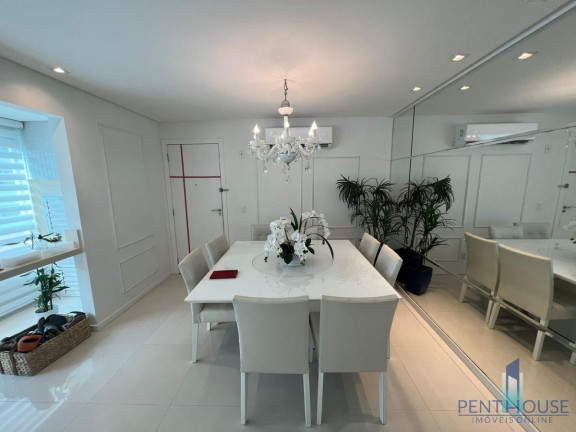 Imagem Apartamento com 4 Quartos à Venda, 141 m² em Centro - Balneário Camboriú Imagem Apartamento com 4 Quartos à Venda, 141 m² em Centro - Balneário Camboriú