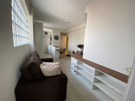 Imagem Imóvel com 1 Quarto à Venda, 54 m² em Centro - Curitiba