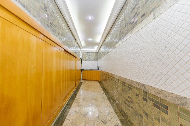Imagem Sala Comercial à Venda, 115 m² em Centro - Curitiba Imagem Sala Comercial à Venda, 115 m² em Centro - Curitiba