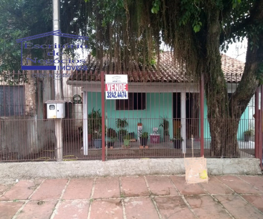 Casa com 3 Quartos à Venda, 80 m² em Cavalhada - Porto Alegre