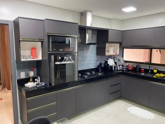 Imagem Casa com 5 Quartos à Venda, 400 m² em De Lourdes - Fortaleza