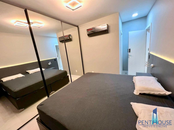 Imagem Apartamento com 3 Quartos à Venda, 135 m² em Centro - Balneário Camboriú Imagem Apartamento com 3 Quartos à Venda, 135 m² em Centro - Balneário Camboriú
