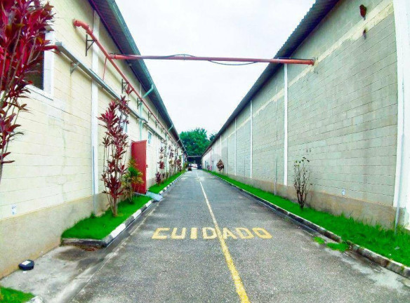 Imagem Galpão para Alugar, 1.520 m² em Briquituba - Alumínio Imagem Galpão para Alugar, 1.520 m² em Briquituba - Alumínio