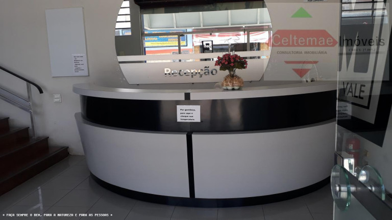 Imóvel Comercial para Alugar, 2.500 m² em Centro - Taubaté