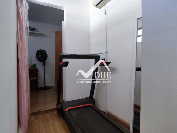 Imagem Casa com 3 Quartos à Venda, 168 m² em Boqueirão - Santos