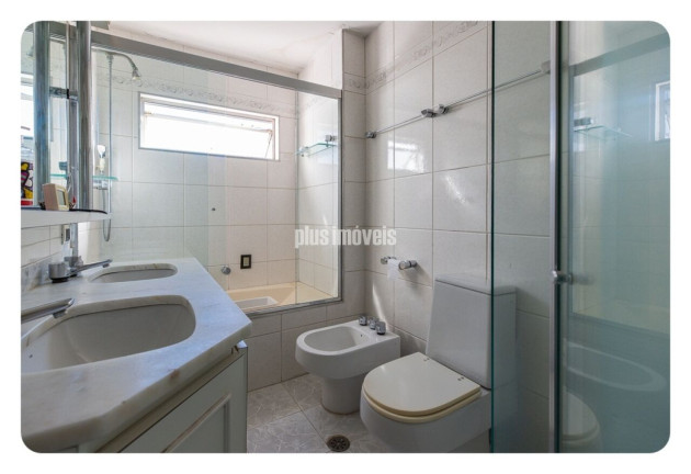 Imagem Apartamento com 3 Quartos à Venda, 160 m² em Real Parque - São Paulo
