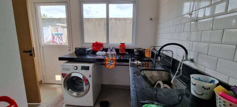 Imagem Casa com 3 Quartos à Venda, 240 m² em Bella Vittà - Jundiaí