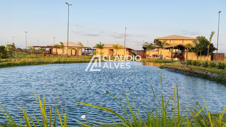 Imagem Terreno à Venda, 302 m² em Sim - Feira De Santana