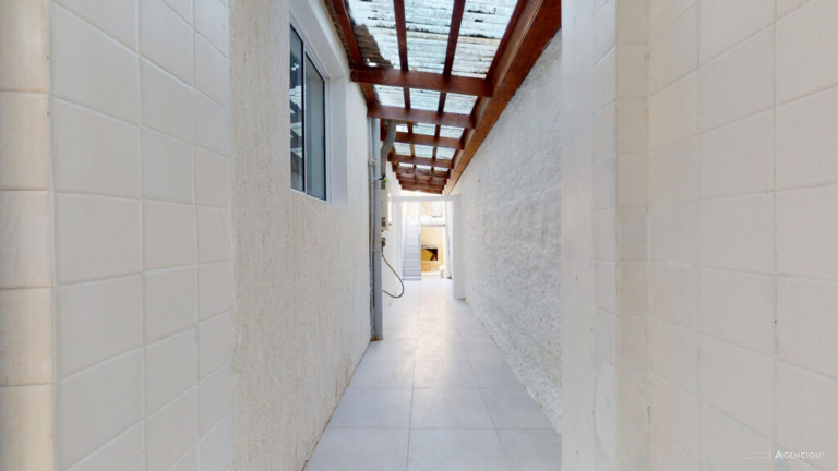 Imagem Imóvel com 3 Quartos à Venda, 68 m² em Menino Deus - Porto Alegre Imagem Imóvel com 3 Quartos à Venda, 68 m² em Menino Deus - Porto Alegre