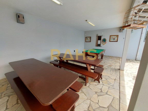 Imagem Casa com 3 Quartos à Venda, 270 m² em Costa E Silva - Joinville Imagem Casa com 3 Quartos à Venda, 270 m² em Costa E Silva - Joinville