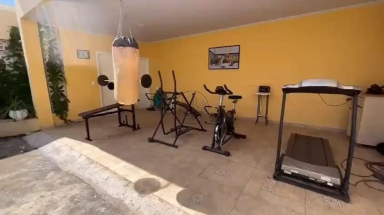 Imagem Casa com 3 Quartos à Venda, 600 m² em Setor Habitacional Arniqueira (águas Claras) - Brasília Imagem Casa com 3 Quartos à Venda, 600 m² em Setor Habitacional Arniqueira (águas Claras) - Brasília