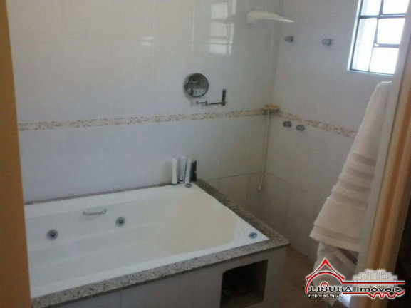 Imagem Chácara com 3 Quartos à Venda, 240 m² em Mogi Das Cruzes Imagem Chácara com 3 Quartos à Venda, 240 m² em Mogi Das Cruzes