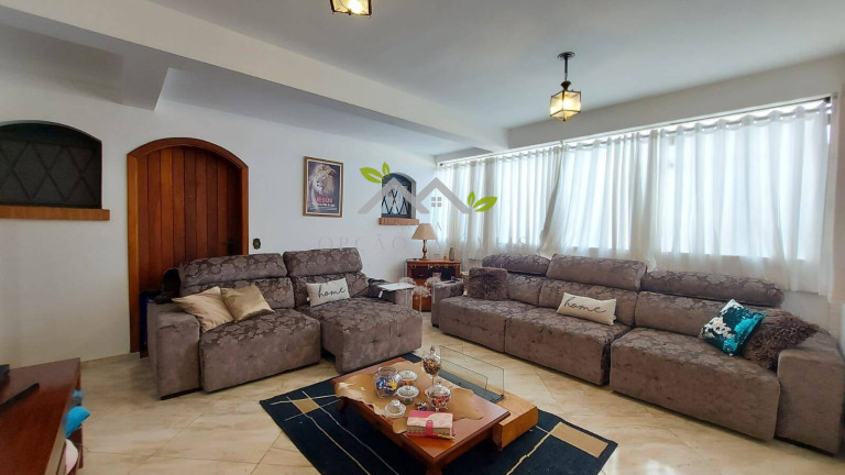 Casa com 3 Quartos à Venda, 305 m² em Recanto Dubieux - Campos Do Jordão