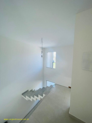 Imagem Imóvel com 4 Quartos à Venda, 160 m² em Vila De Abrantes (abrantes) - Camaçari Imagem Imóvel com 4 Quartos à Venda, 160 m² em Vila De Abrantes (abrantes) - Camaçari