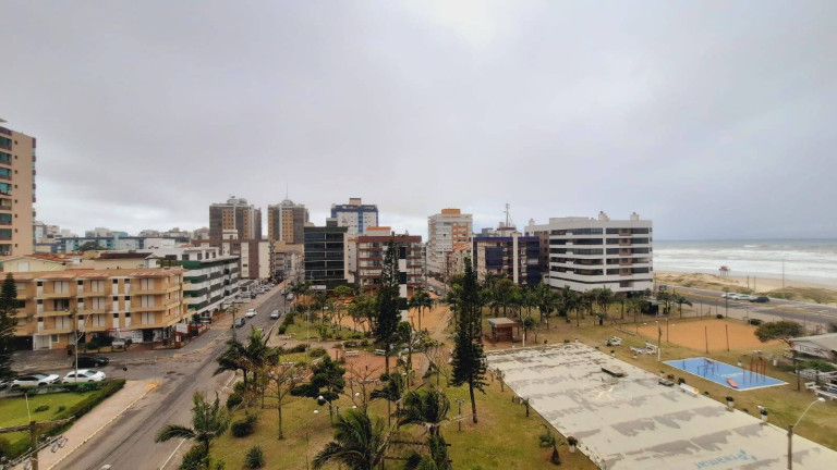 Imagem Apartamento com 2 Quartos à Venda, 91 m² em Centro - Capão Da Canoa