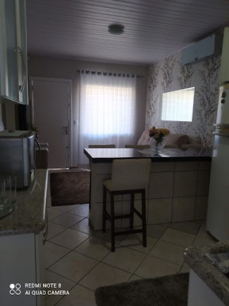 Imagem Casa com 2 Quartos à Venda, 135 m² em Bairro Universitário - Tijucas