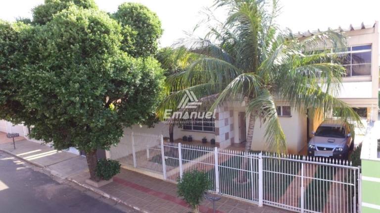 Imagem Casa com 1 Quarto à Venda, 339 m² em Monte Libano - Campo Grande Imagem Casa com 1 Quarto à Venda, 339 m² em Monte Libano - Campo Grande