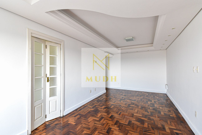 Imagem Apartamento com 3 Quartos à Venda, 105 m² em Medianeira - Porto Alegre Imagem Apartamento com 3 Quartos à Venda, 105 m² em Medianeira - Porto Alegre