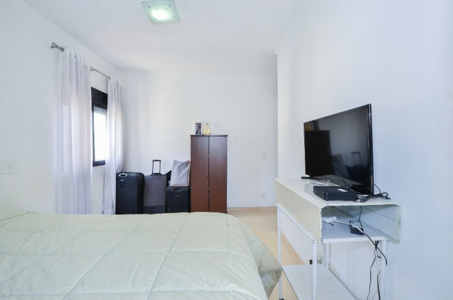 Imagem Apartamento com 3 Quartos à Venda, 130 m² em Moema - São Paulo