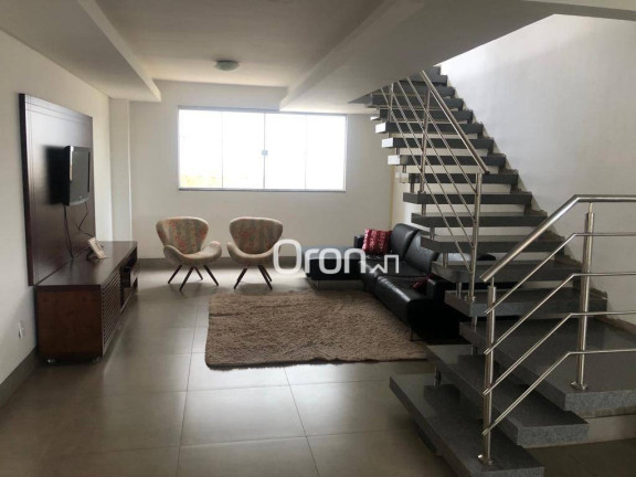 Imagem Sobrado com 5 Quartos à Venda, 470 m² em Jardim Balneário Meia Ponte - Goiânia