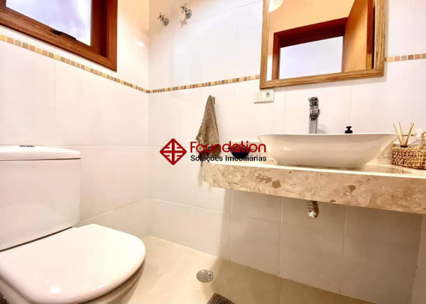 Imagem Casa de Condomínio com 4 Quartos à Venda, 337 m² em Moinho Velho - Cotia