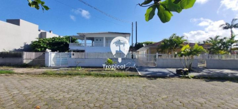 Imagem Casa com 3 Quartos à Venda, 279 m² em Itapuã - Pontal Do Parana