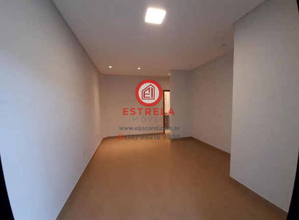 Casa com 3 Quartos à Venda, 125 m² em Parque Santo Antônio - Jacareí