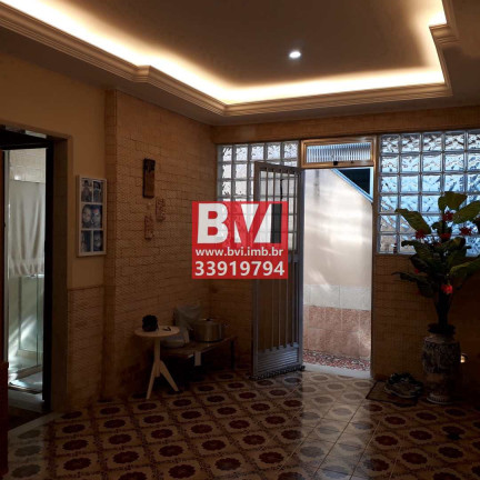 Imagem Casa com 2 Quartos à Venda, 60 m² em Vista Alegre - Rio De Janeiro