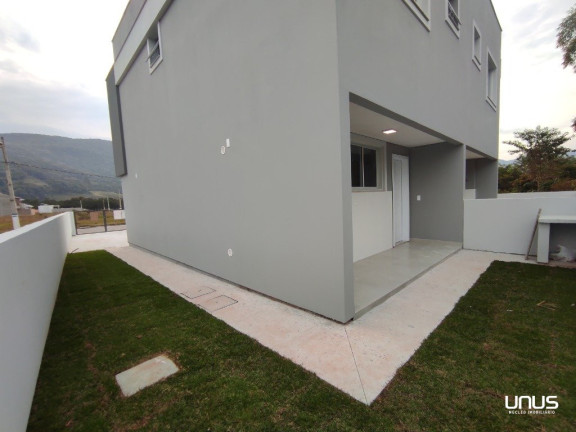 Imagem Sobrado com 2 Quartos à Venda, 190 m² em Forquilhas - São José Imagem Sobrado com 2 Quartos à Venda, 190 m² em Forquilhas - São José
