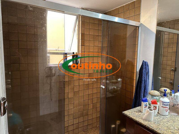 Imagem Apartamento com 4 Quartos à Venda, 138 m² em Tijuca - Rio De Janeiro Imagem Apartamento com 4 Quartos à Venda, 138 m² em Tijuca - Rio De Janeiro