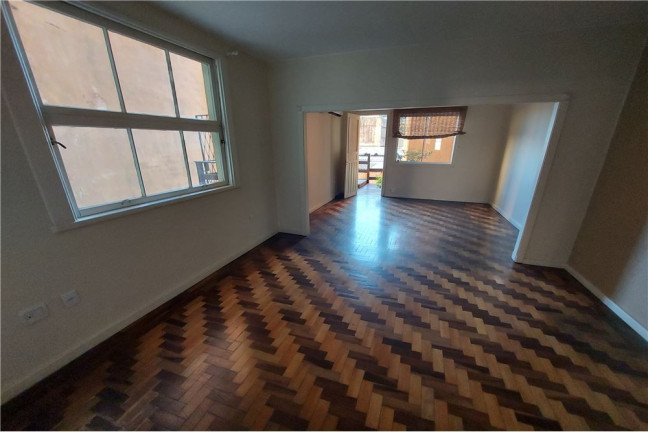 Imagem Imóvel com 2 Quartos à Venda, em Centro Histórico - Porto Alegre Imagem Imóvel com 2 Quartos à Venda, em Centro Histórico - Porto Alegre