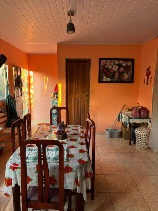Imagem Casa com 4 Quartos à Venda, 300 m² em Flores - Manaus Imagem Casa com 4 Quartos à Venda, 300 m² em Flores - Manaus