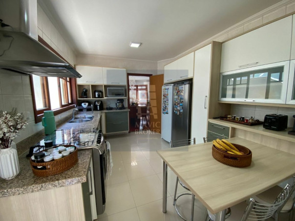 Imagem Casa com 4 Quartos à Venda, 336 m² em Alphaville - Santana De Parnaíba Imagem Casa com 4 Quartos à Venda, 336 m² em Alphaville - Santana De Parnaíba