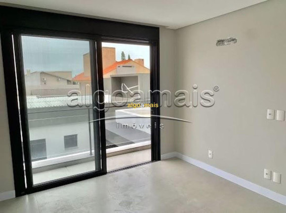 Imóvel com 4 Quartos à Venda, 260 m² em Centro - Xangri-lá